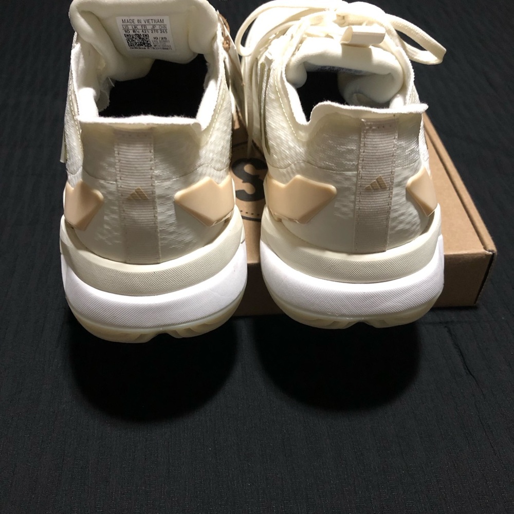 Adidas Crazyflight 6 Women Indoor Volleyball White Gold Shoes HP7026, Size 10 - Picture 3 of 6